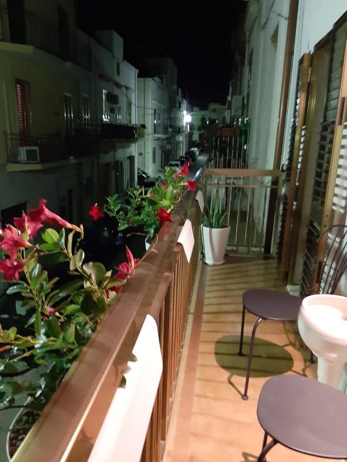 Apartamento Casa Lina Mola di Bari Exterior foto
